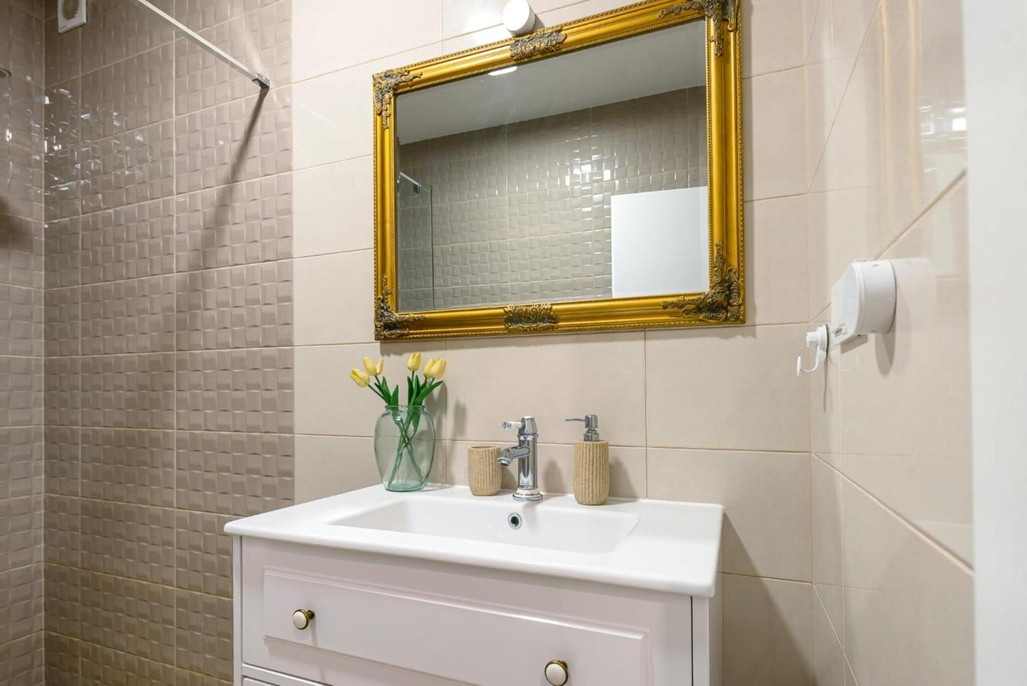 Apartment Apartman Mia โบรดาริตซา ภายนอก รูปภาพ