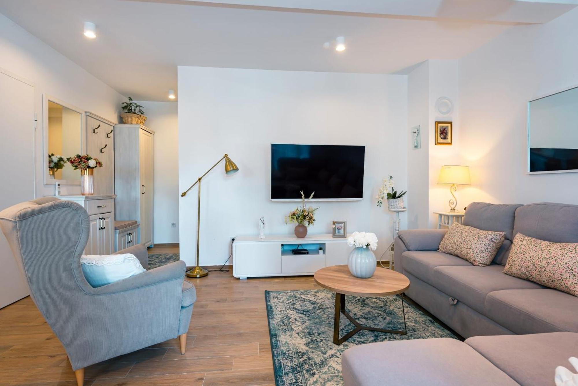 Apartment Apartman Mia โบรดาริตซา ภายนอก รูปภาพ